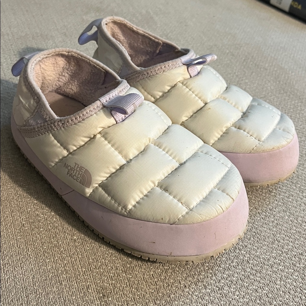 The North Face Kids Slippers Size 13